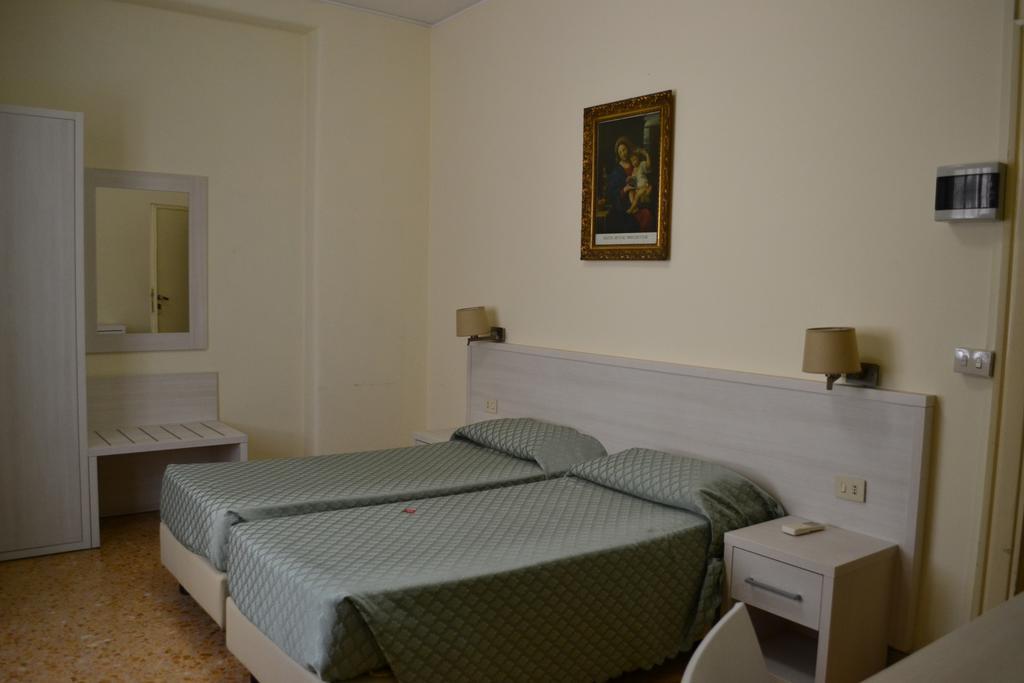 Hotel Casa Per Ferie Ravasco San Pietro Rzym Zewnętrze zdjęcie